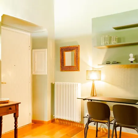 Apartment La Sosta By Happyhostorino *