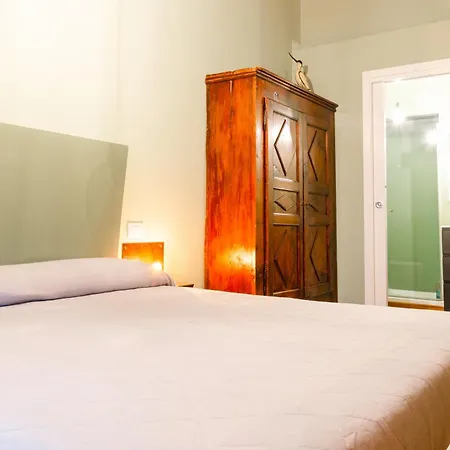 Apartment La Sosta By Happyhostorino Turin